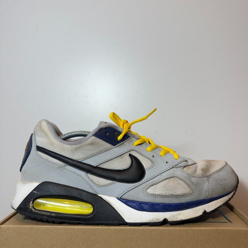 Nike Air Max IVO Mens Size 11 White Gray Blue Casual Sneakers Air Bubble Shoes
